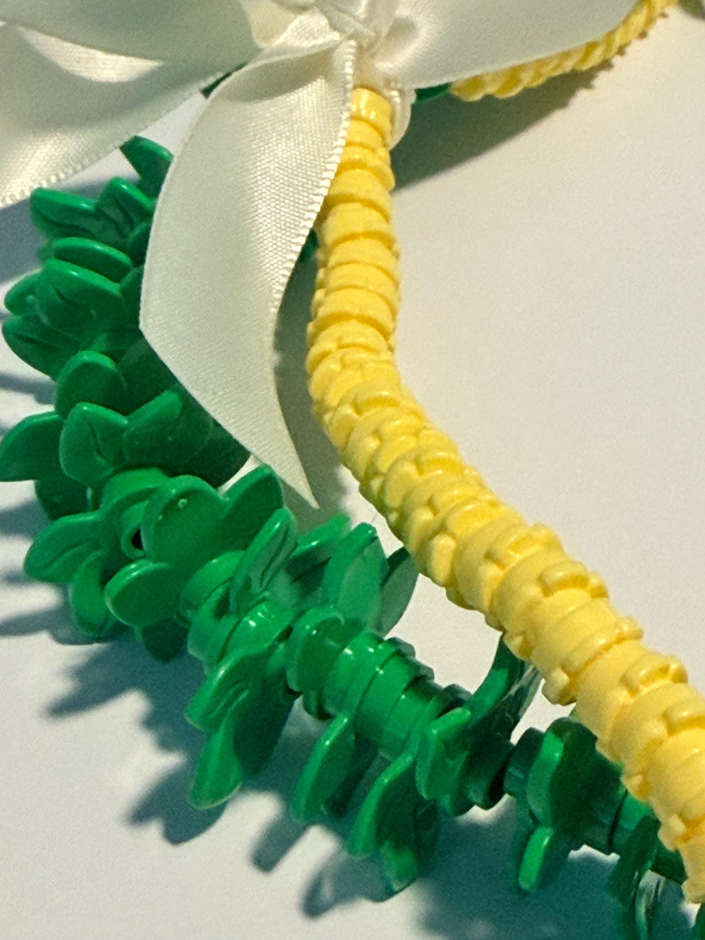 Green & Yellow Graduation Lei | Hawaiian Inspired Forever Lei | Lego Lei | Class of 2026 Gift | School Spirit Lei